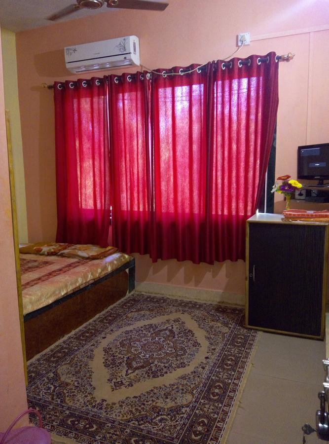 Harihareshwar Om Shree Bed And Breakfast المظهر الخارجي الصورة