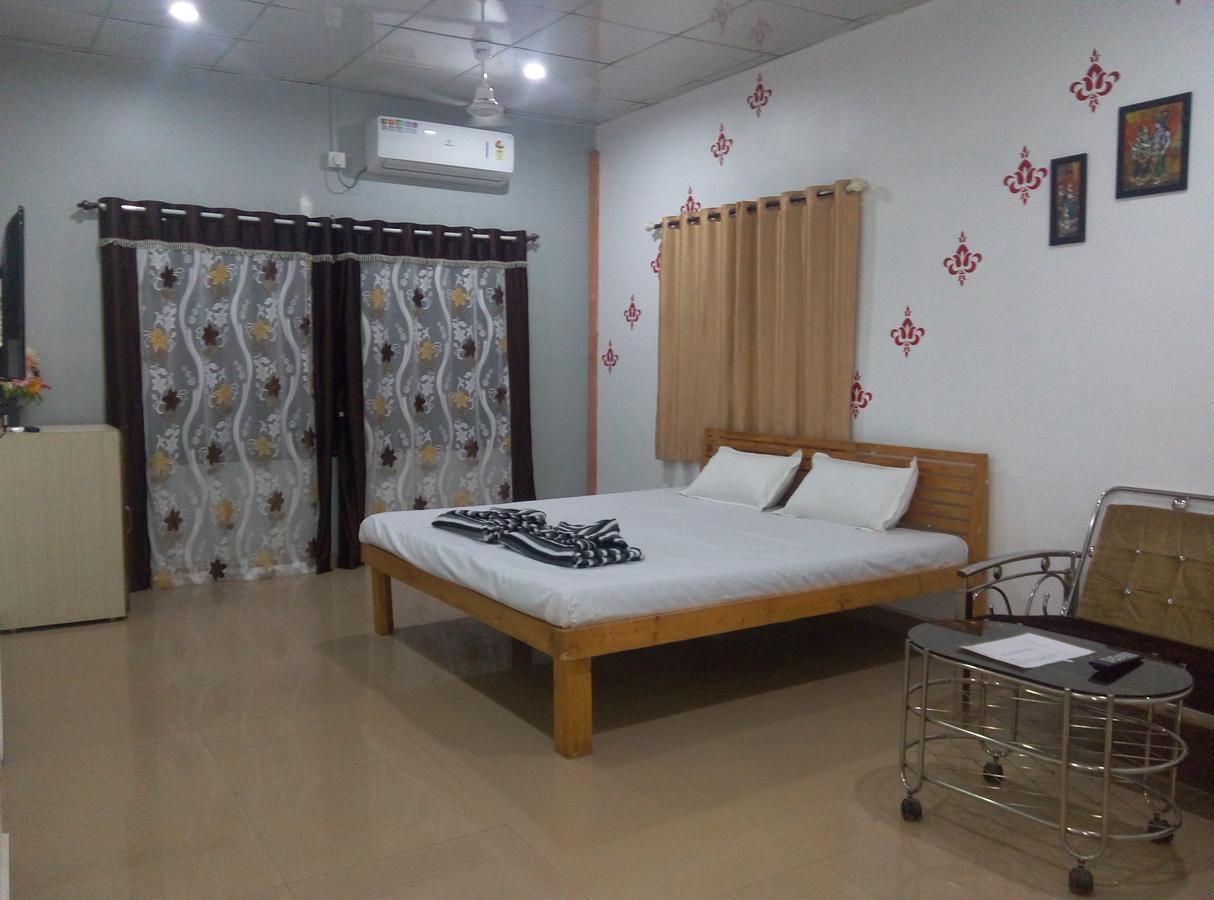 Harihareshwar Om Shree Bed And Breakfast المظهر الخارجي الصورة