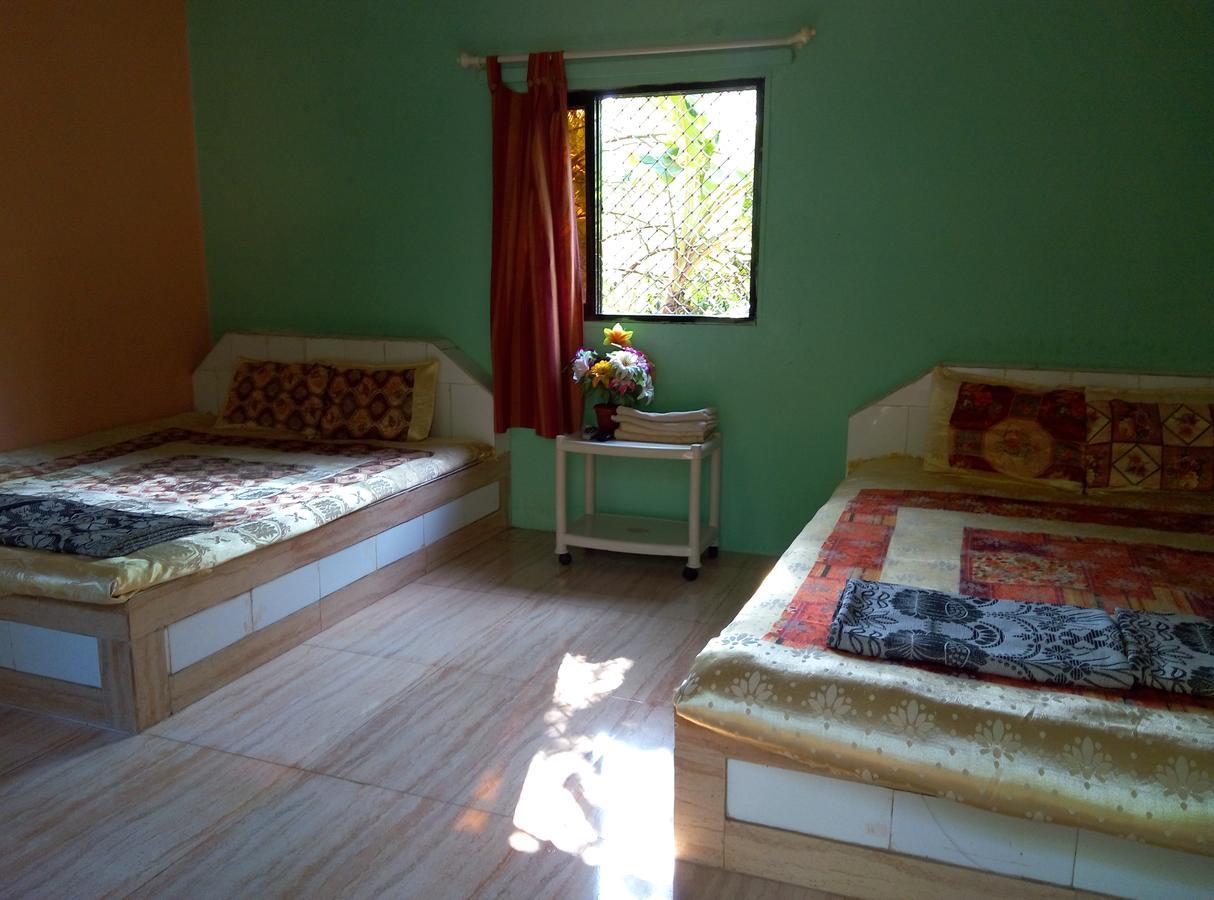 Harihareshwar Om Shree Bed And Breakfast المظهر الخارجي الصورة